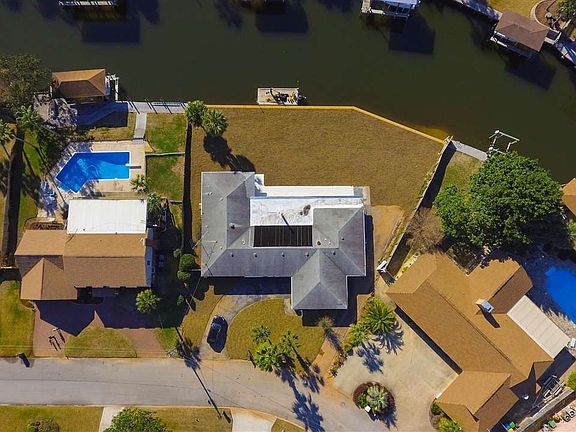 4th image of 941 Aquamarine Dr