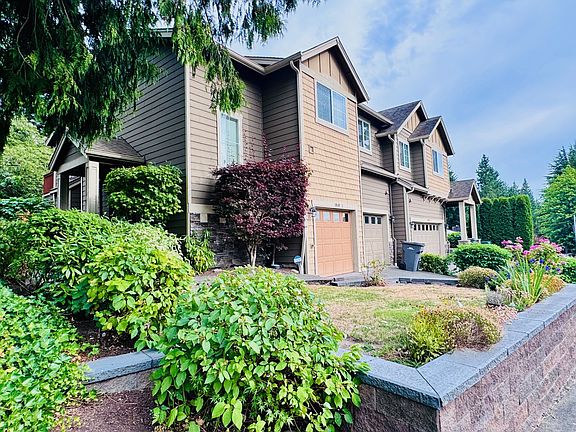 2nd image of 10118 162nd Ave NE #1