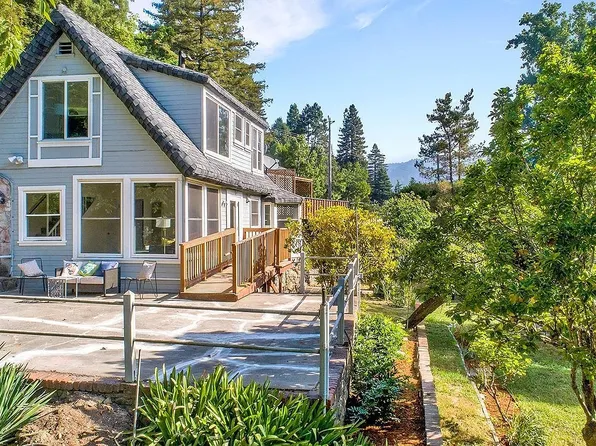 15373 River Rd, Guerneville, CA 95446