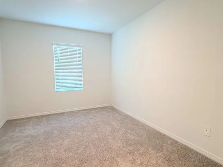 36162 Obsidian Ln — Photo 16