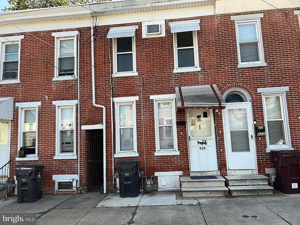 1st image of 920 Wright St