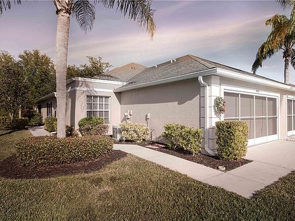 3rd image of 4064 Fairway Pl