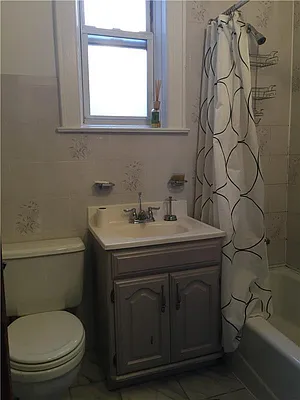 Rented by R New York | media 1