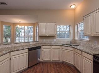 2103 Yellowstone Ln, Corinth, TX 76210
