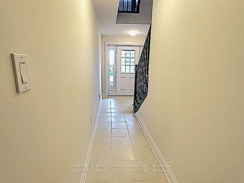 4 bed, $3,500 — Photo 3