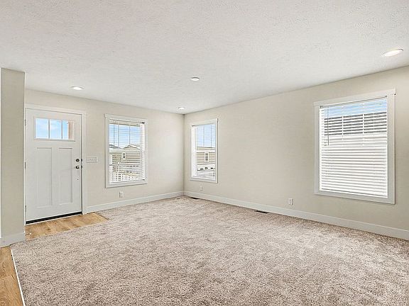 2nd image of 4160 Shalimar Dr