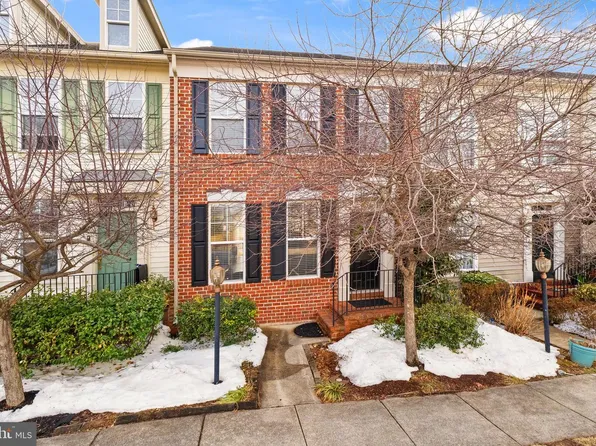 11863 Benton Lake Rd, Bristow, VA 20136