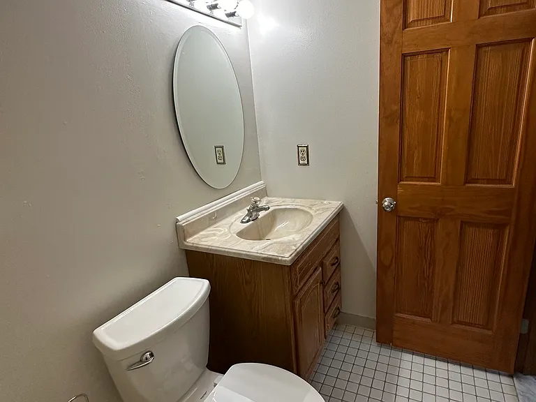 2408 Mill Pond Dr — Photo 13