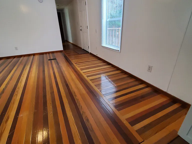 Living Room Area 15' x 15'