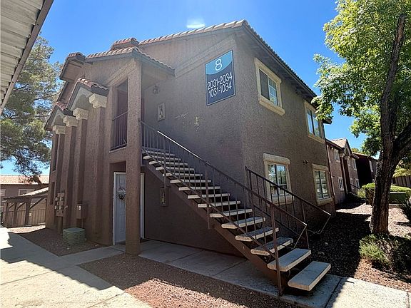 2nd image of 2750 S Durango Dr APT 1032