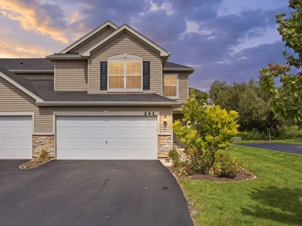 241 Wild Meadow Ln, Woodstock, IL 60098