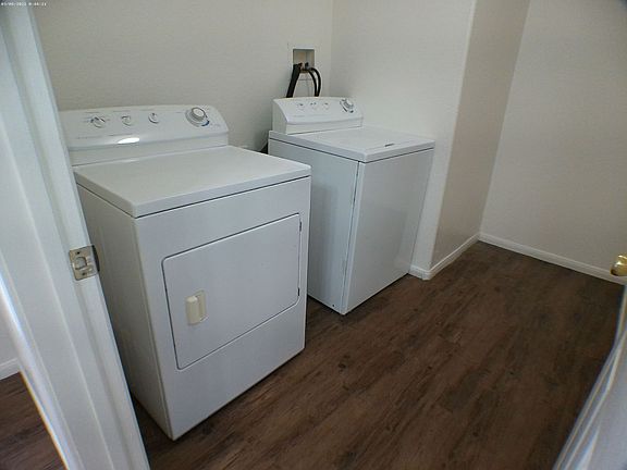 4th image of 73484 El Paseo Dr APT D