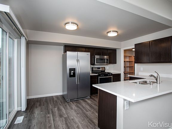 4th image of 1630 N Tinitun Cir #B