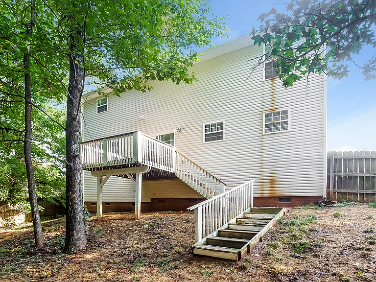 10408 Sparrow Springs Ln — Photo 16
