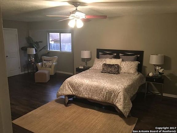 4th image of 7142 Gulf Shore Blvd