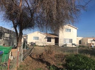 558 S Walnut St #4, Porterville, CA