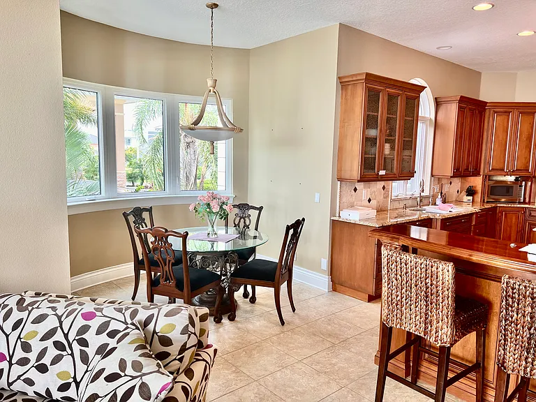 820 Columbus Dr — Photo 62