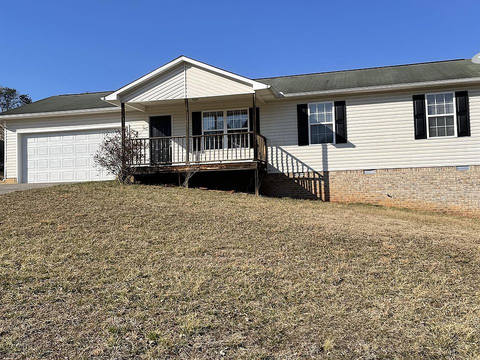 1st image of 2811 Diane Gayle Dr