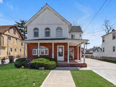38 5th Street, Valley Stream, NY, 11581