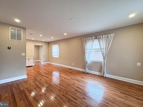 4029 1st St SW, Washington, DC 20032