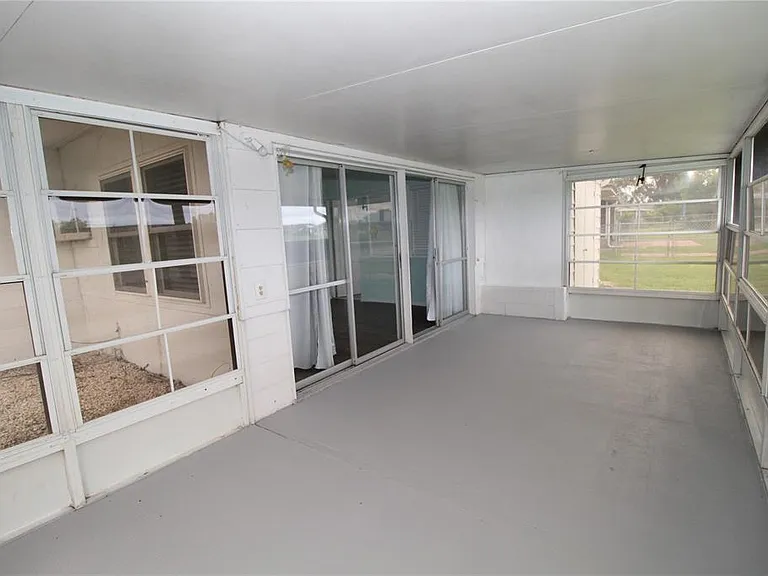 1104 Desert Hills Dr — Photo 20