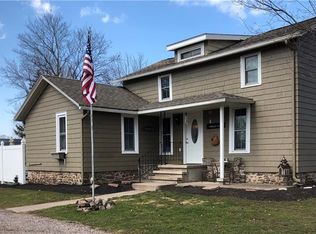 2076 Harris Rd, Waterport, NY 14571