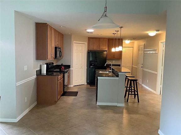 4th image of 4408 56th Ln