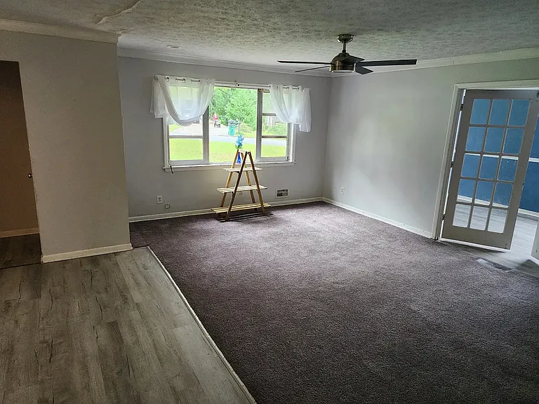 2695 Davidson Dr — Photo 12