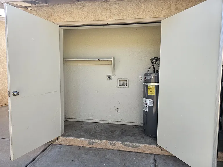 404 S Magnolia Ave #A-I — Photo 8