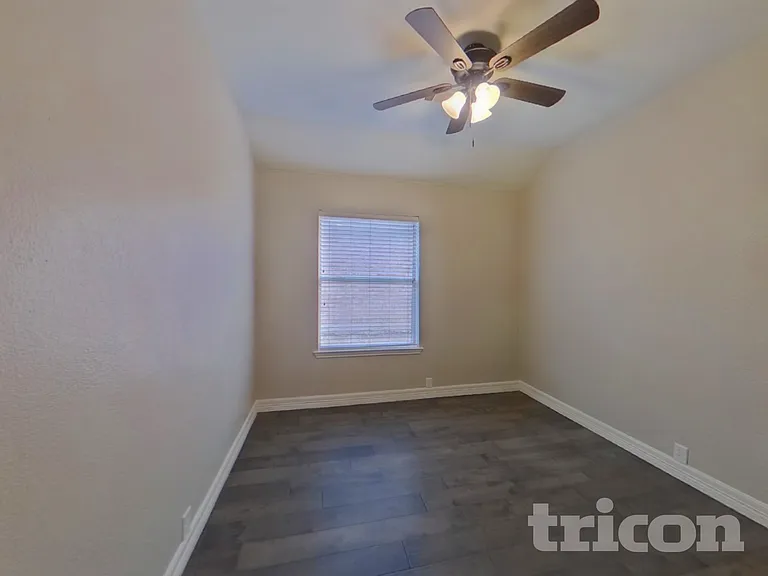 4021 Chinaberry Dr — Photo 11