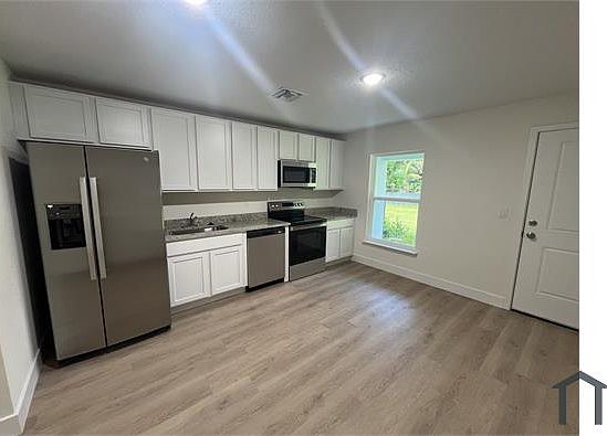 5th image of 311 N 16th St #B