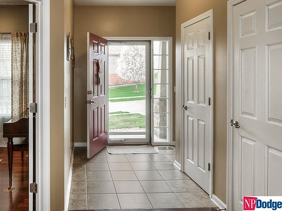 4th image of 10605 Hillcrest Dr
