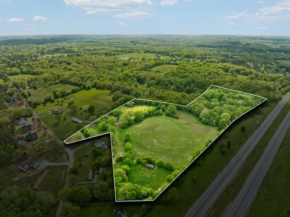 10924 Rials Branch Rd, Bon Aqua, TN 37025