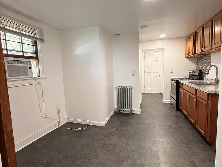 155 Main St #4 — Photo 7