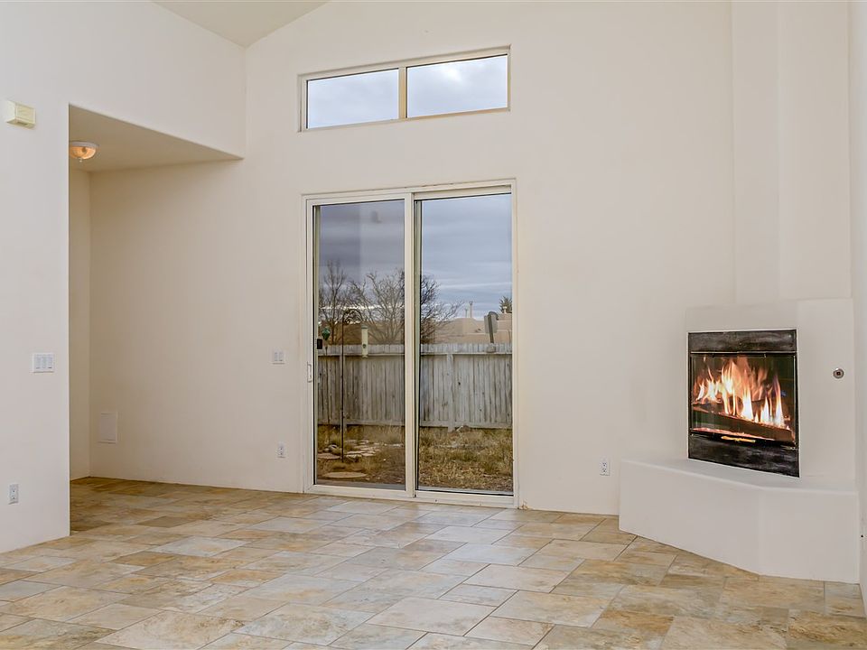 1st image of 6521 Camino Rojo