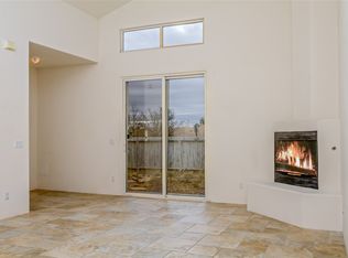 6521 Camino Rojo, Santa Fe, NM 87507