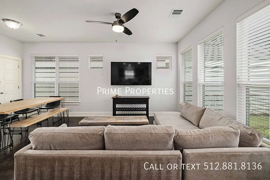 Modern condo, great location, fully Furnished! — Photo 4