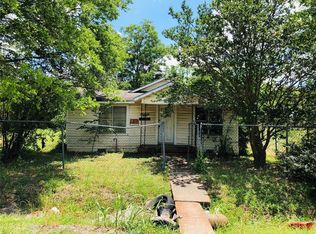513 W Bowie St, Mexia, TX 76667