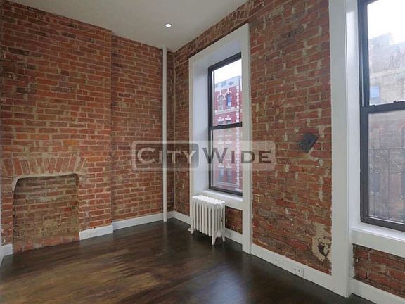 4th image of 335 E 13th St #14A