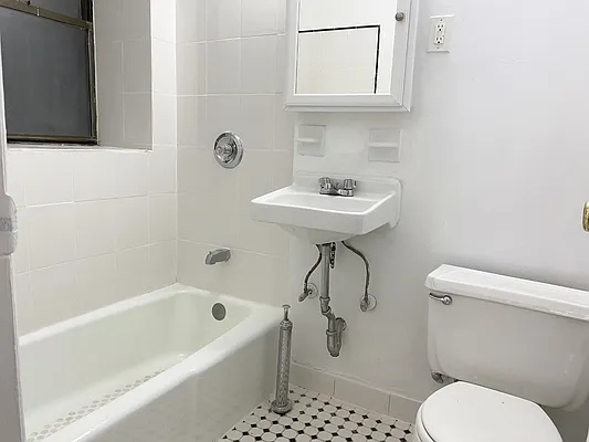 Rented by Bold Marketing | media 3