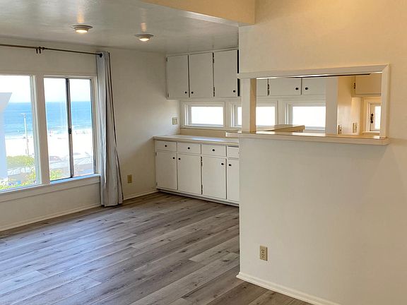 Dining & Living Areas