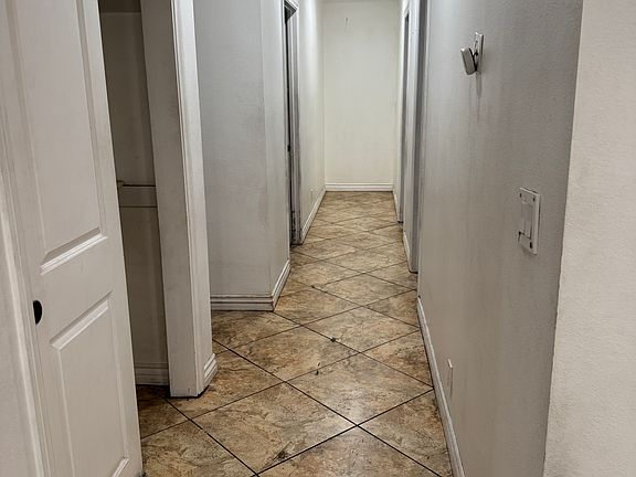 4th image of 10714 Wheelock Cir