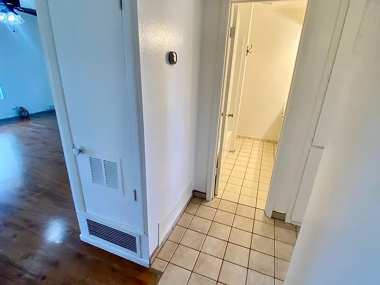 200 S Old Litchfield Rd #3 — Photo 11