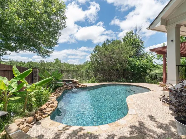 10304 Medinah Greens Dr, Austin, TX 78717