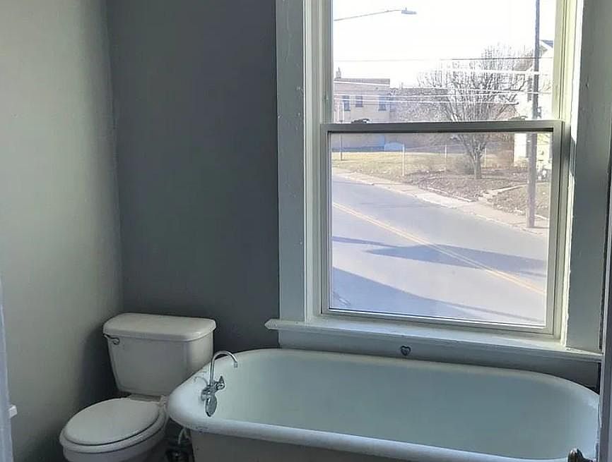 Unit Photo