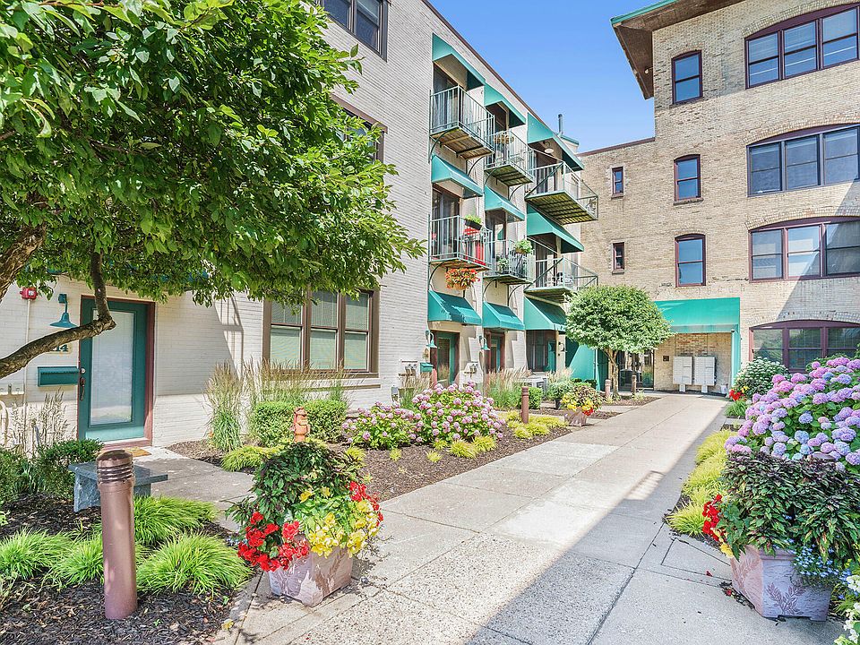 110 N Harbor Dr Grand Haven MI Zillow