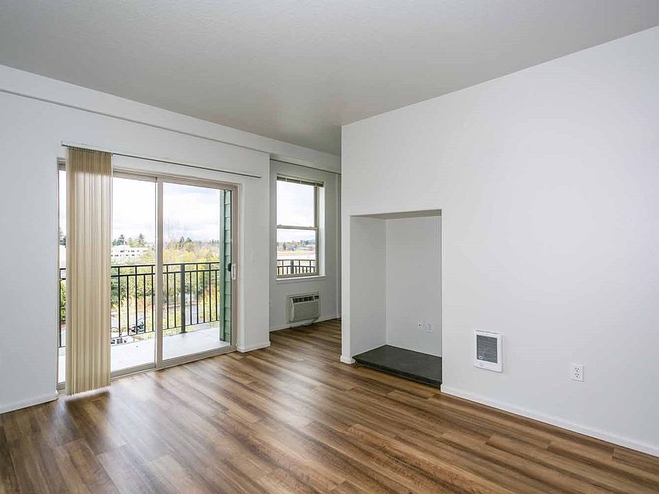 The Crossings at Gresham Station Apartment Rentals Gresham, OR Zillow