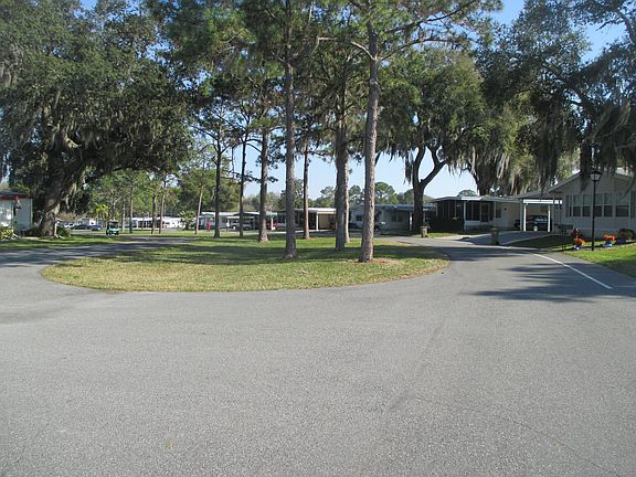 3rd image of 355 Palo Verde Dr