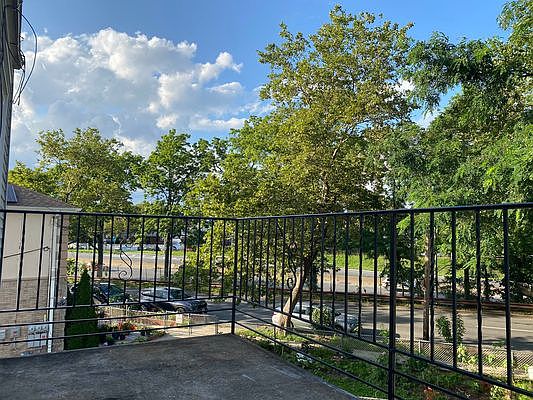 1st image of 540 Calhoun Ave #3
