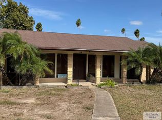 19 Saint Andrews Ln, Brownsville, TX 78520